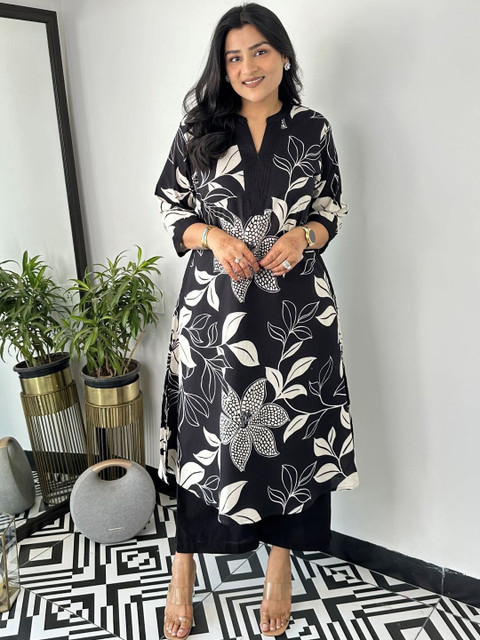 Lookmark Floral Printed V-Neck Straight Kurta With Palazzos