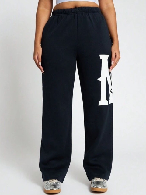 The Roadster Lifestyle Co. Loose Fit High-Rise Cargo Trousers