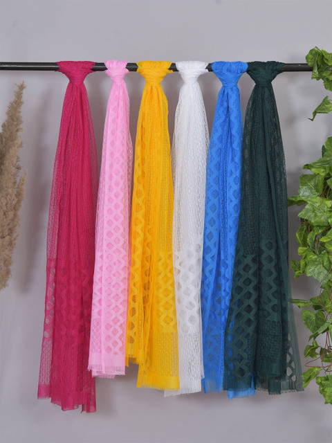 LA FEMINAE Selection Of 6 Geometric Woven Design Dupattas