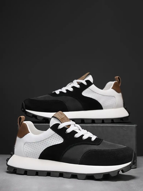Robbie Jones Men Colourblocked PU Sneakers