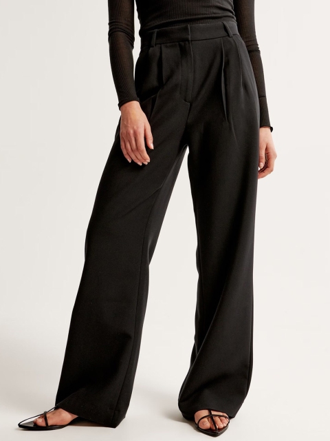 FNOCKS Women Comfort Flared High-Rise Pleated Trousers