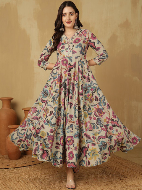 GLAM ROOTS Floral Printed Gotta Patti Cotton Tiered Anarkali Kurta
