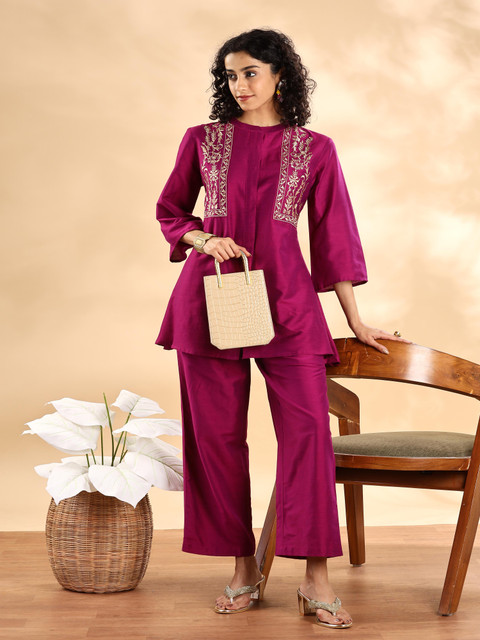 Anouk Embroidered Mandarin Collar Tunic With Trouser - Image 4