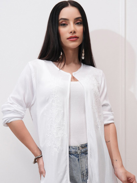 Vishudh Embroidered Mandarin Collar Kimono Shrug