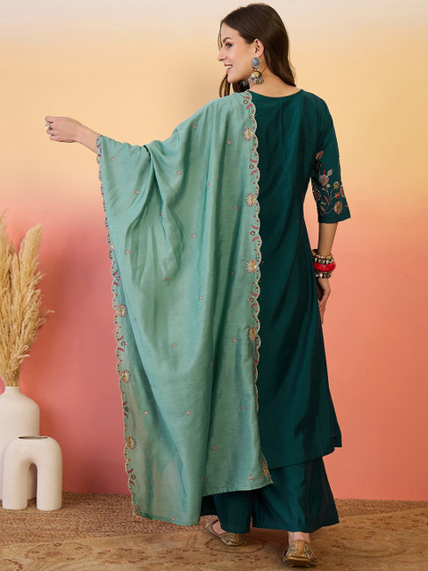 Sangria Yoke Design Straight Kurta Set With Dupatta - Image 6