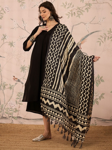InWeave Women Regular Kurta with Palazzos & With Dupatta - Image 5