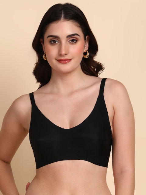 Dressberry Lightly Padded Invisi-Fit Elastic-Free Bottom Band Seamless Bonded Bra