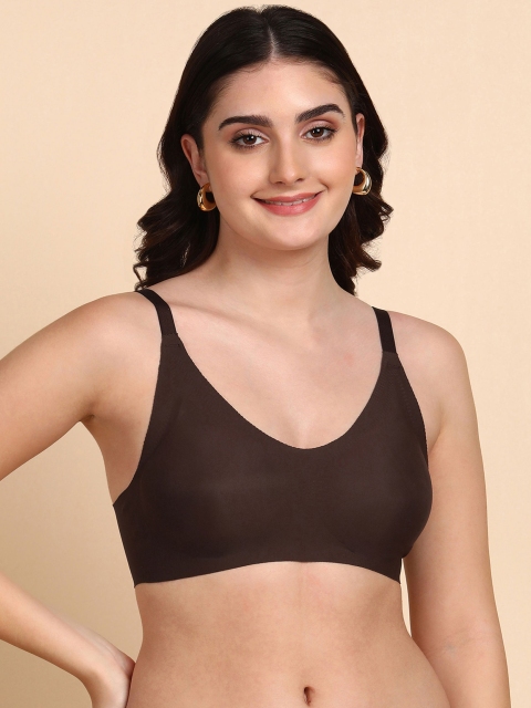 Dressberry Lightly Padded Invisi-Fit Elastic-Free Bottom Band Seamless Bonded Bra
