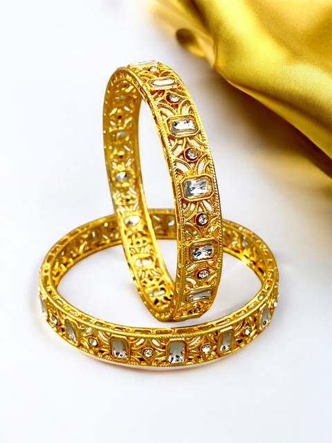 Pihtara Jewels Set Of 2 Gold-Plated Kundan-Studded Bangles