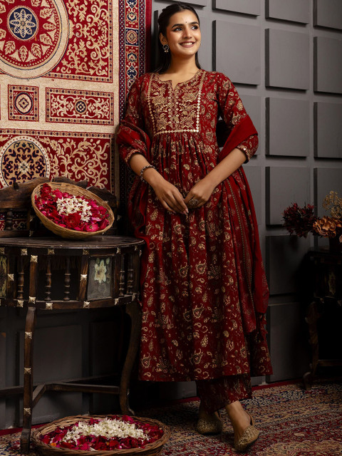 GULMOHAR JAIPUR Women Floral Printed Regular Pure Cotton Kurta with Palazzos & With Dupatta