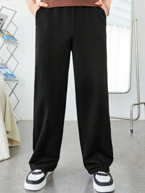 FLYNOFF Men Relaxed Loose Fit Easy Wash Trousers