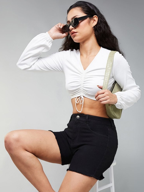 DOLCE CRUDO Women High-Rise Denim Denim Shorts - Image 5