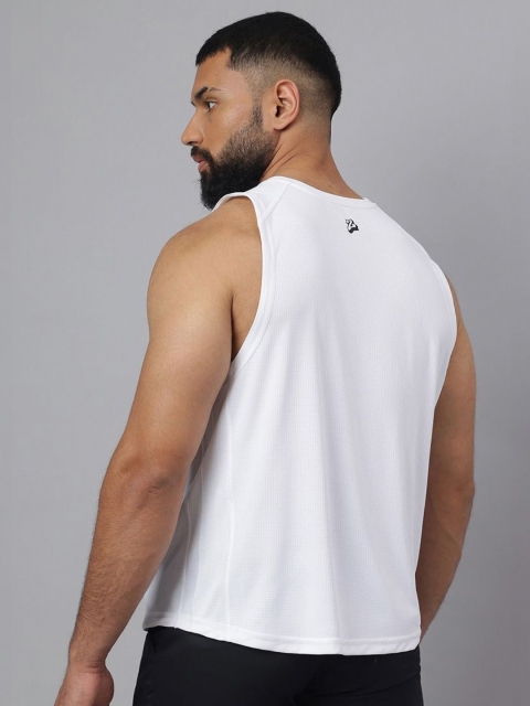 MuscleBlaze Unisex Brand Logo Printed Round Neck Slim T-shirt - Image 5