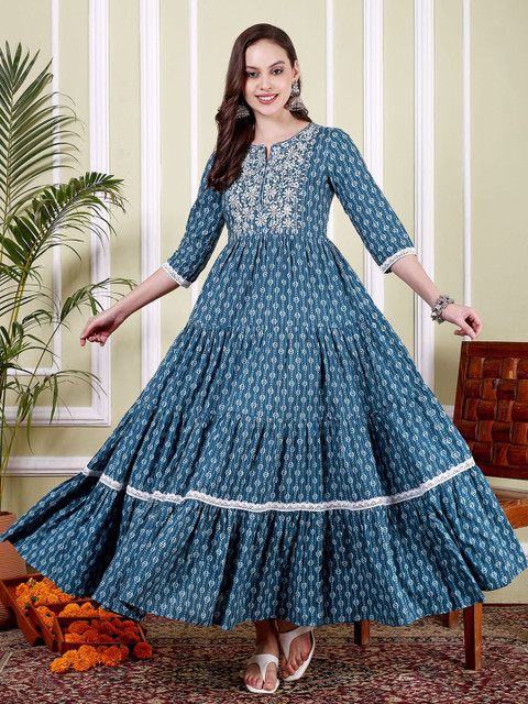 TARANJAL Floral Embroidered Tiered Notch Neck Thread Work Cotton Anarkali Kurta