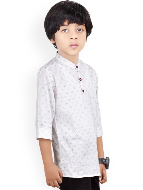MADE IN THE SHADE Boys Geometric Printed Band Collar Cotton Straight Kurta - Image 3