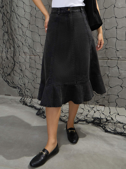 SASSAFRAS Solid Black Washed Denim Flared skirt