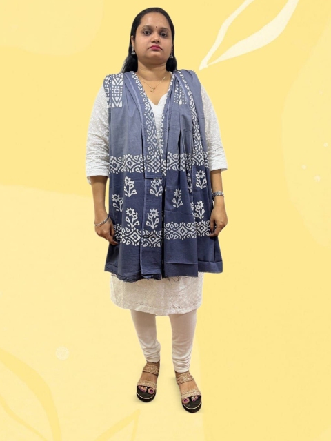 BOMBAY BUTA Floral Batik Printed Cotton Dupatta