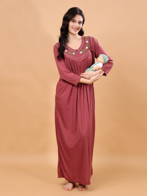CHUI MUI Embroidered Maxi Nightdress