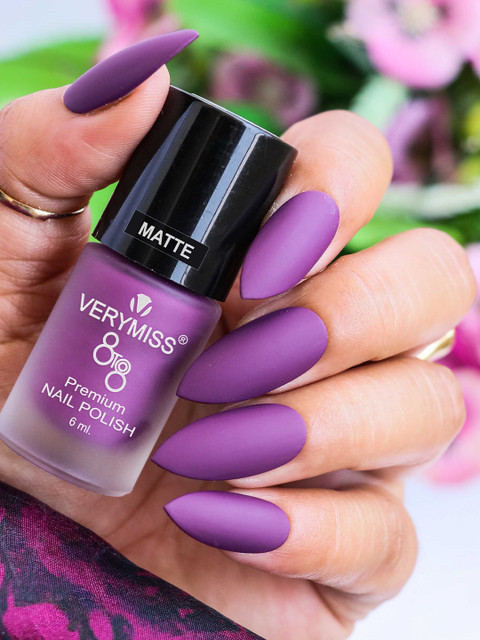 VERYMISS Set Of 5 Trending Nail Polish - 6 ml Each With Nail Polish Remover Wipes - 01 - Image 2