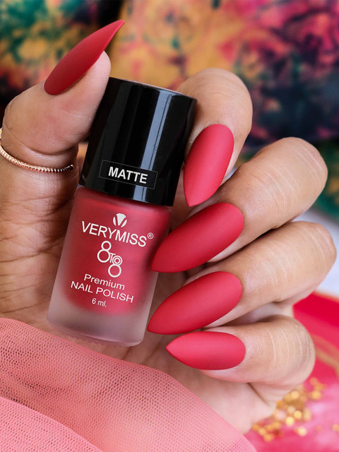 VERYMISS Set Of 5 Trending Nail Polish - 6 ml Each With Nail Polish Remover Wipes - 01 - Image 6
