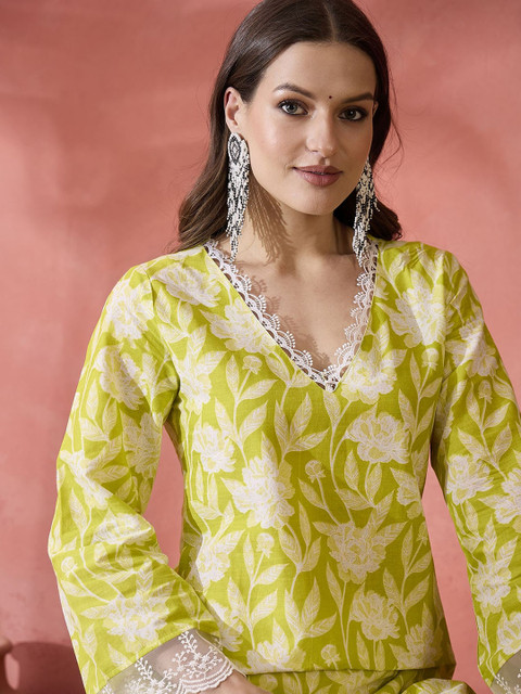Sangria Black Floral Printed V-Neck Thread Work Pure Cotton Straight Kurta - Image 3