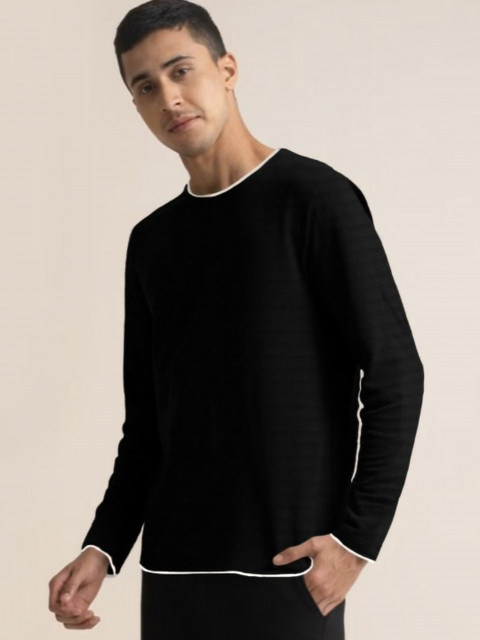 The Dry State Men Solid Round Neck Cotton T-shirt