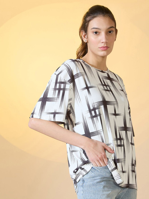 DressBerry Women Abstract Printed Relaxed Fit T-shirts - Image 3