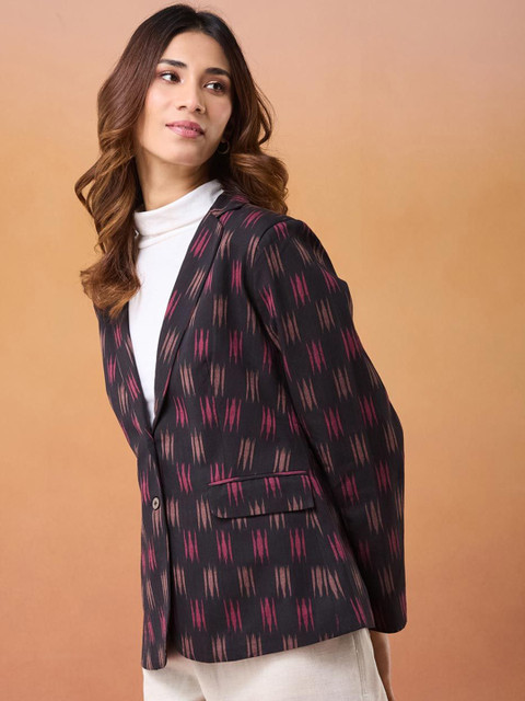 Fabindia Geometric Printed Cotton Ikat Single Breasted Blazer - Image 3