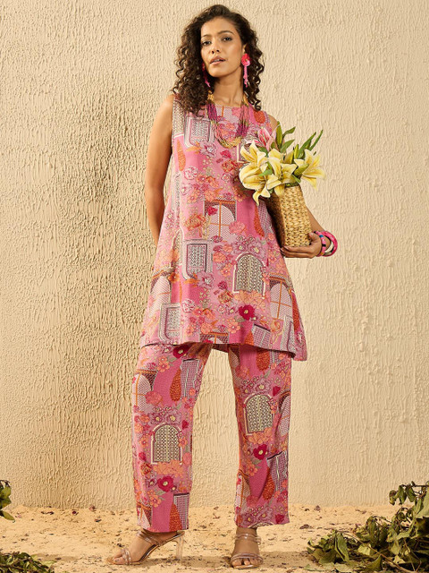 InWeave Women Floral Printed Regular Kurta with Trousers - Image 6
