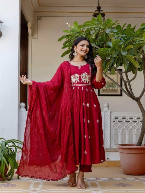 RAABA Bandhani Printed Sequnnied Pure Cotton Anarkali Kurta With Trousers With Dupatta
