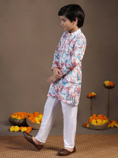 Sangria Boys White Abstract Printed Band Collar Sequinned Straight Kurta With Trousers - Image 4