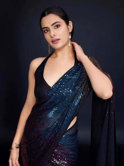 FashionsEye Embellished Sequinned Pure Georgette Saree