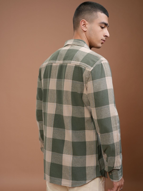 HIGHLANDER Men Checked Slim Fit Casual Shirt - Image 6