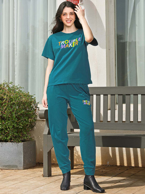 Zeyo Printed Round Neck T-Shirt With Jogger