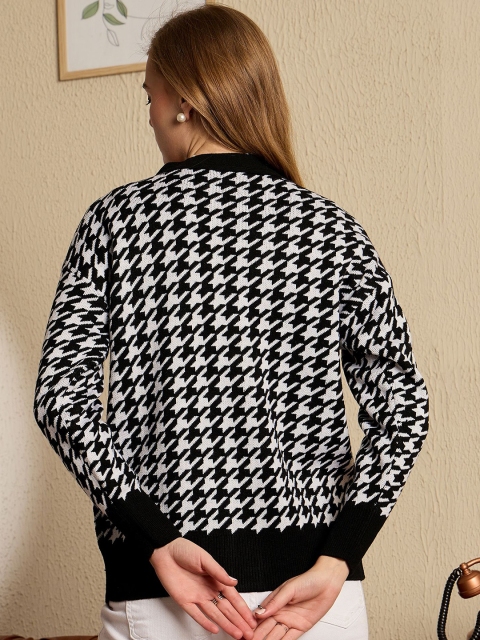 Berrylush Women Printed Cardigan - Image 4