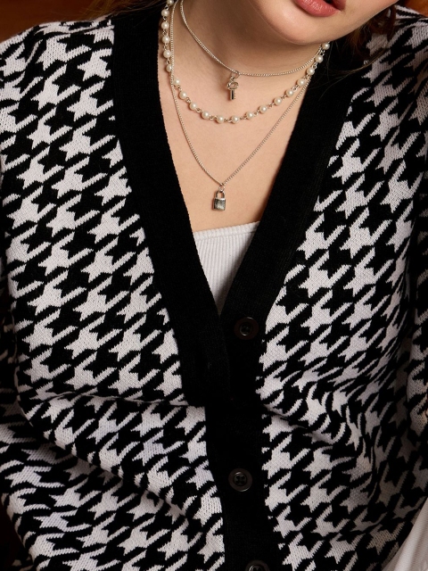 Berrylush Women Printed Cardigan - Image 2