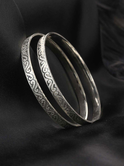 Priyaasi Set Of 2 Silver-Plated Textured Bangles