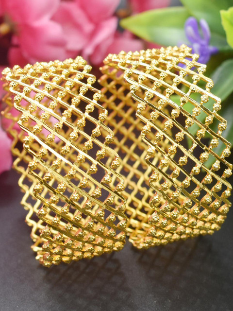 SATTIK Pack Of 2 Brass Gold-plated Bangle Set