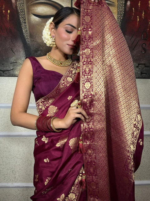 CaniBani Magenta Silk Blend Banarasi Sarees - Image 7