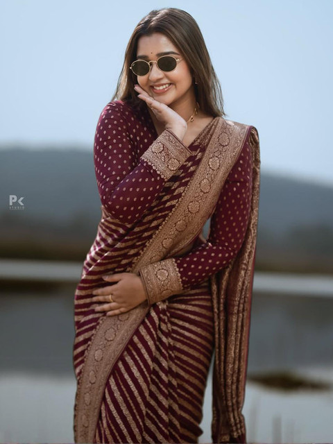 CaniBani Maroon Silk Blend Banarasi Sarees - Image 5