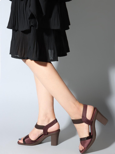 ALBELA Women Brown Synthetic Sandals