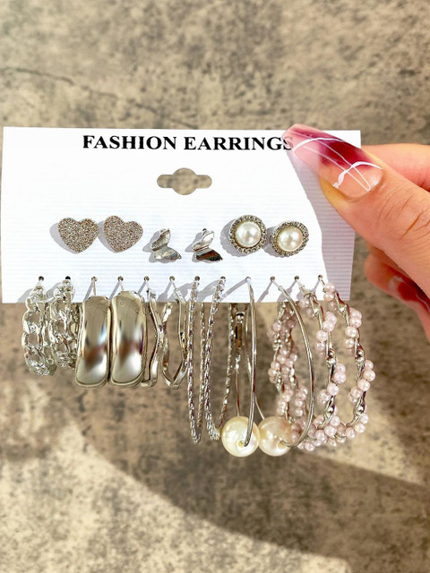 DressBerry Silver-Plated Hoop Earrings