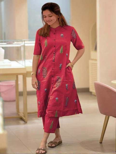 YAGNIK FASHION Women Printed Kurta Set