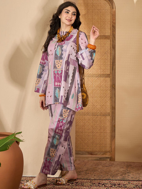 Sangria Printed Mandarin Collar Tunic & Trousers Co-Ords - Image 5