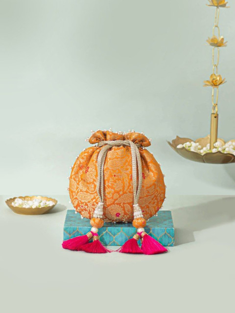 AMYRA Printed Potli Clutch