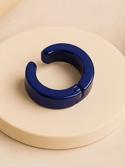 Adwitiya Collection Men Clip-On Circular Shaped Hoop Earrings