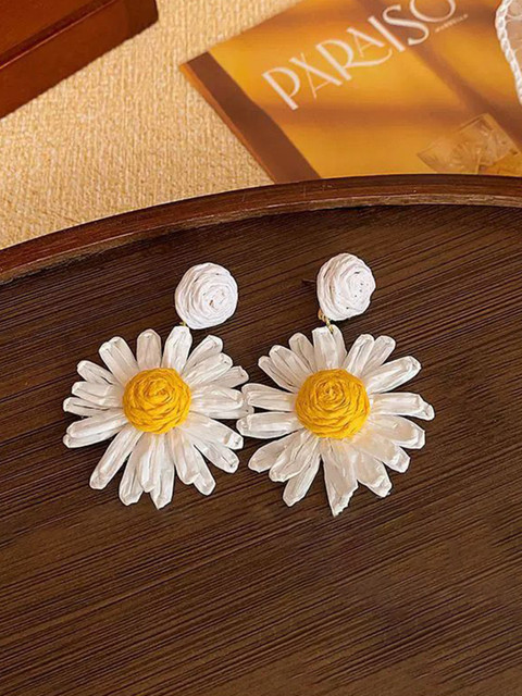 StyleCast x Revolte Floral Shaped Drop Earrings