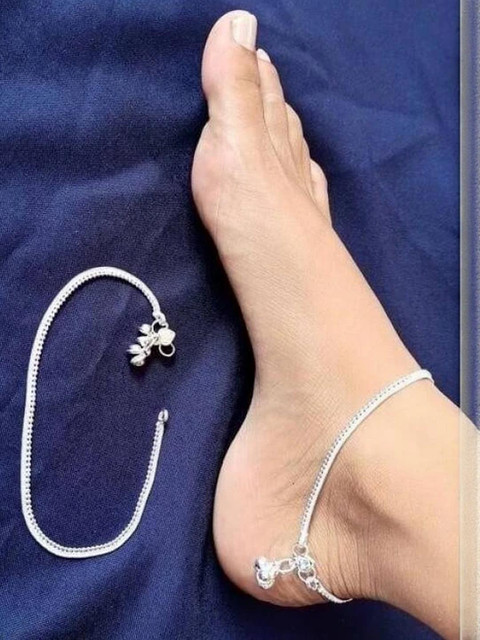 Footride Women Silver Plated Anklet