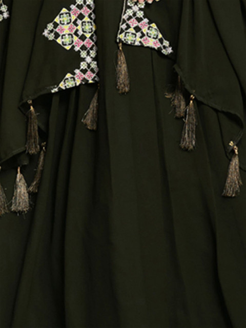 NEEL ART Embroidered Sequinned Semi-Stitched Lehenga & Unstitched Blouse With Dupatta - Image 6