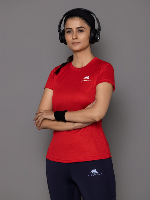 VITAWOLF Women Dry Fit Solid Round Neck Slim Fit T-shirt